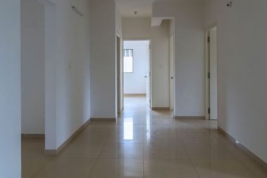 2 bhk semi furnished flat for rent in goyal orchid woods , kothanur, hennur main road