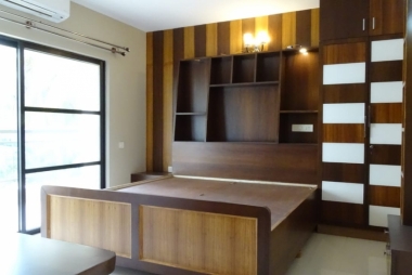 3 bhk semi furnished flat for rent in Legacy Soreno, hebbal, bangalore