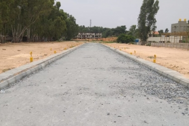 30x50 site for sale in byrathi brindavan , hennur main road